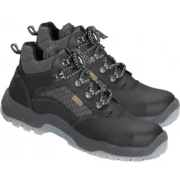 Trzewik bezpieczny model 72 S2 SRC